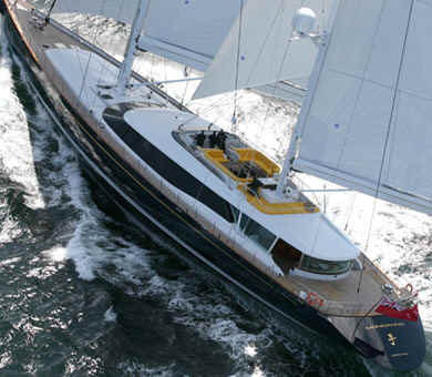 Sailing yacht Q cruise