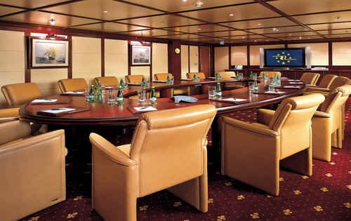 Lauren L yacht conference room